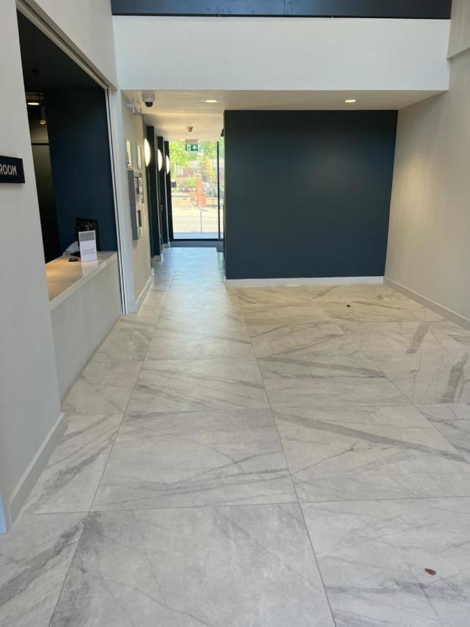 מנצ'סטר Two Bedrooms Exquisite En-Suite Apartment Deansgate מראה חיצוני תמונה